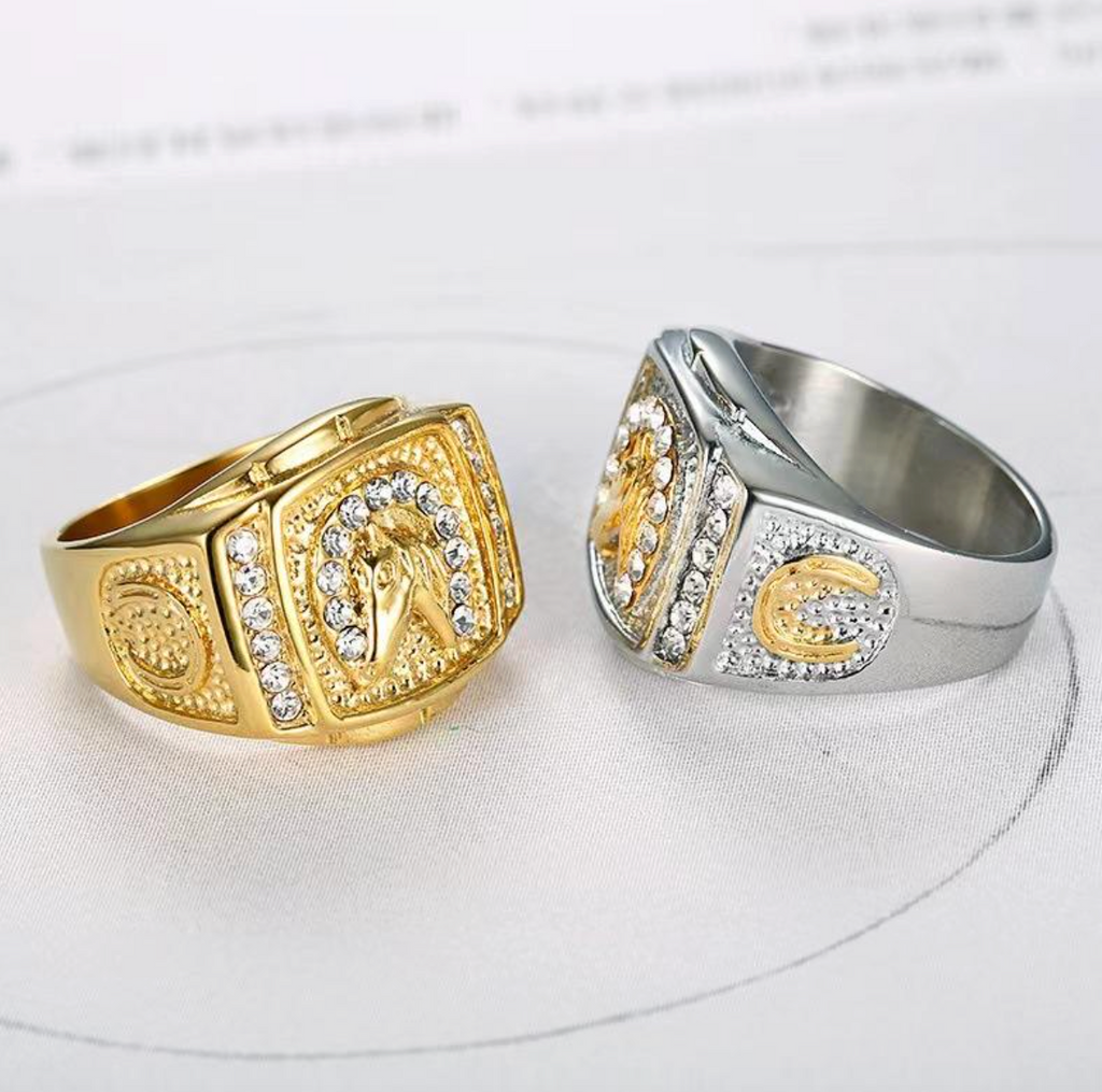 18K Gold-Plated Horse Head Ring – Stainless Steel Iced-Out Zircon Hip-Hop Statement Ring for Men