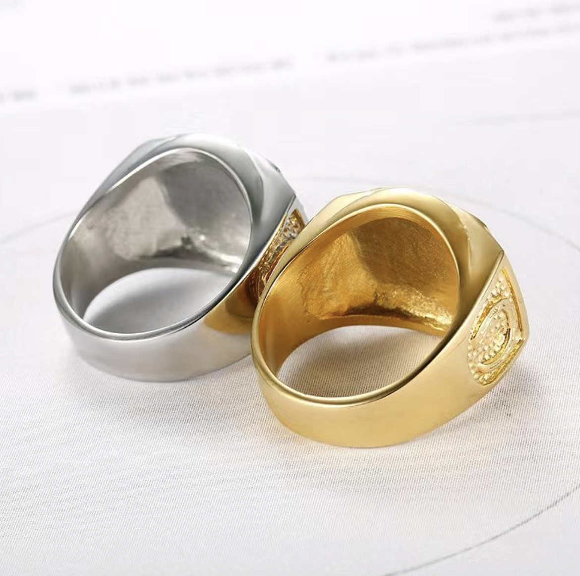 18K Gold-Plated Horse Head Ring – Stainless Steel Iced-Out Zircon Hip-Hop Statement Ring for Men
